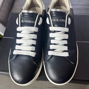 Dolce & Gabbana Black Leather Womens Shoes